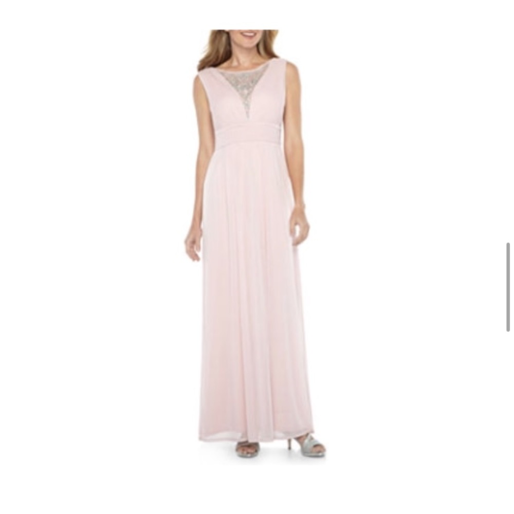 Sleeveless evening Gown/ wedding attendee dress
